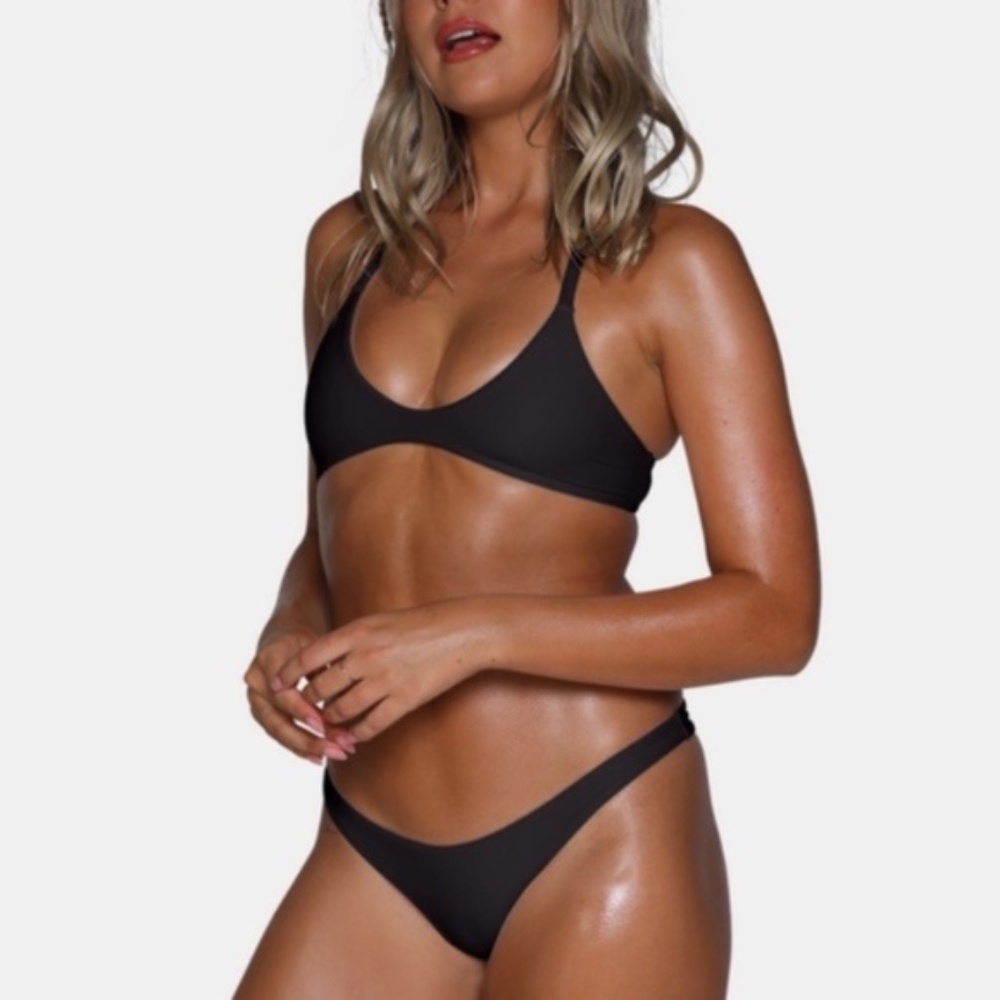 Black Moana Bikini Reversible Bikini Set